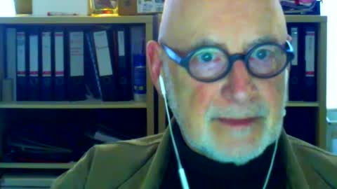 Snapshot of etonne chatting on December 8, 9:57 am etonne online show from December 8, 9:57 am