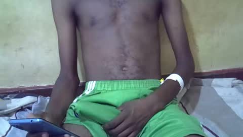 etrar_largedick online show from February 18, 7:54 am