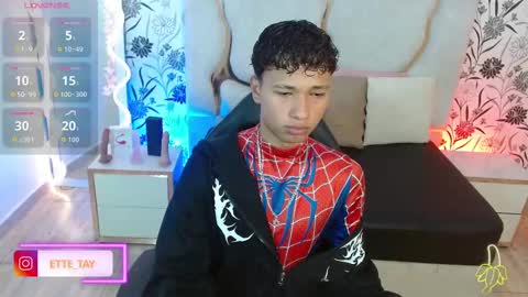 ette online show from November 12, 3:31 am