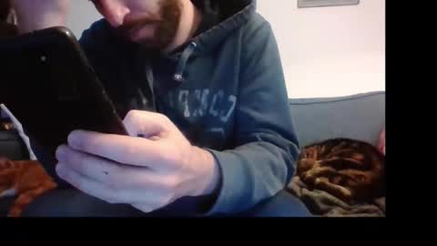 eunile online show from February 15, 5:22 pm