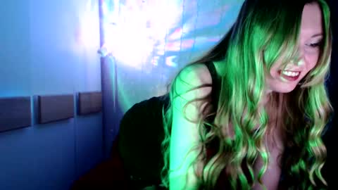Liana online show from March 11, 2:29 pm