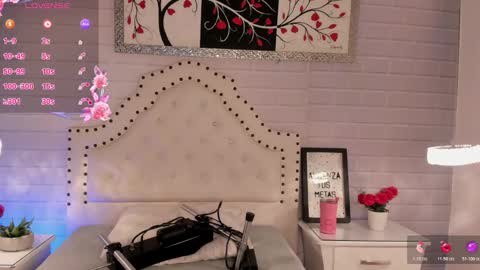  Eurekaa  online show from November 8, 3:09 am