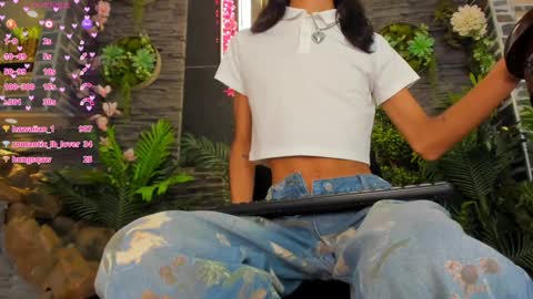 EVA COLUCCY online show from February 6, 11:58 pm