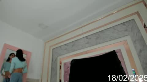 EVA COLUCCY online show from February 18, 9:20 pm