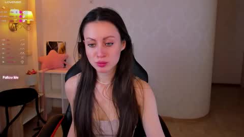 Im Eva online show from February 23, 4:36 am