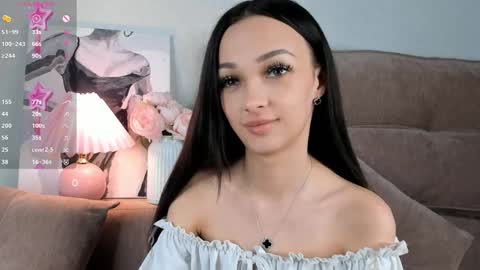 Snapshot of eva_doncray chatting on March 7, 9:51 am Eva online show from March 7, 9:51 am
