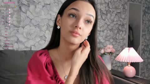 Snapshot of eva_doncray chatting on December 2, 9:41 am Eva online show from December 2, 9:41 am