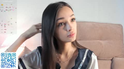Snapshot of eva_doncray chatting on January 6, 4:47 am Eva online show from January 6, 4:47 am