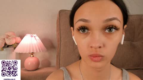 Snapshot of eva_doncray chatting on January 23, 2:50 pm Eva online show from January 23, 2:50 pm
