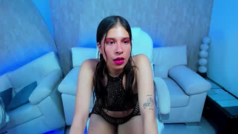 eva_hells online show from September 25, 9:55 pm