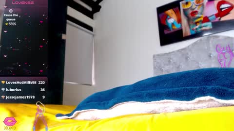 Snapshot of eva_hoot1 chatting on February 5, 4:58 pm EVA online show from February 5, 4:58 pm