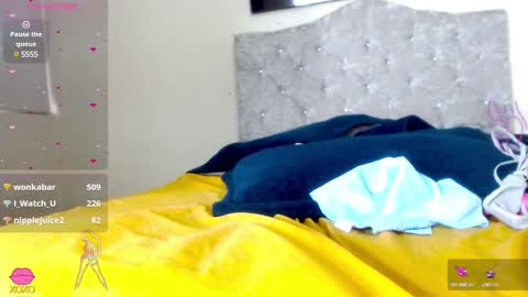 Snapshot of eva_hoot1 chatting on January 31, 4:59 pm EVA online show from January 31, 4:59 pm