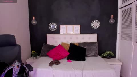 eva_hot_1 online show from June 4, 1:17 pm