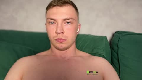 Eva and Iron online show from April 19, 8:55 pm