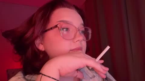 eva_kittenn online show from March 3, 3:19 pm