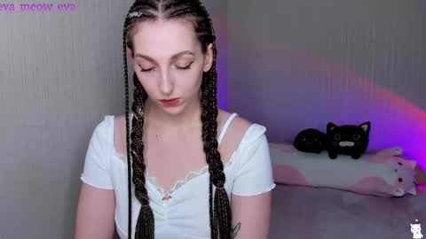 eva_meow_eva online show from February 10, 9:15 pm