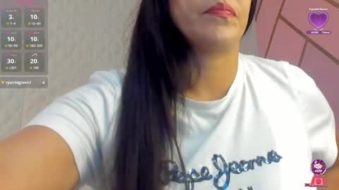 Eva  online show from April 13, 2:54 pm