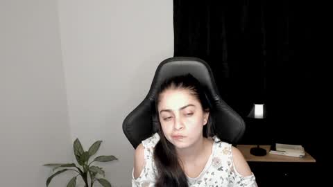 eva_monn online show from January 8, 11:41 pm
