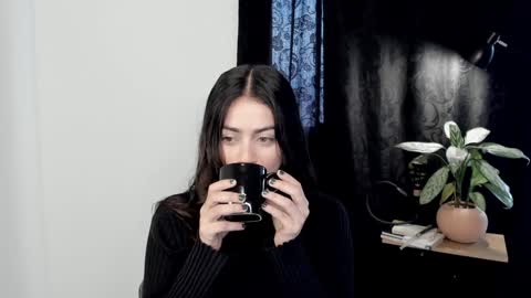 eva_monn online show from December 18, 3:22 pm