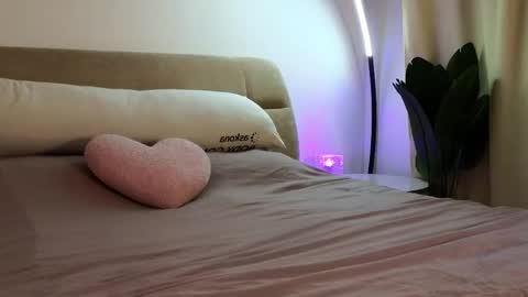 Snapshot of eva_natsumi chatting on March 5, 12:00 pm Eva online show from March 5, 12:00 pm