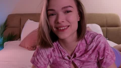 Snapshot of eva_natsumi chatting on February 3, 10:14 am Eva online show from February 3, 10:14 am