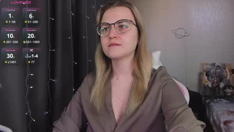 Eva online show from March 21, 11:15 am