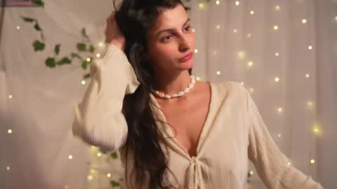 EVA  online show from February 19, 9:03 pm