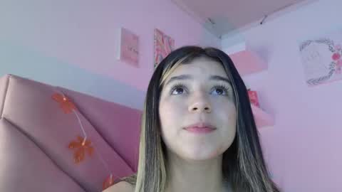 Snapshot of eva_sin18 chatting on September 16, 4:04 am Eva Sin online show from September 16, 4:04 am