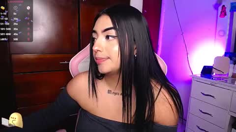Eva  online show from February 18, 10:47 pm