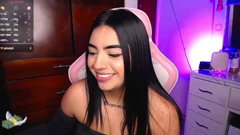 Eva  online show from January 27, 9:33 pm