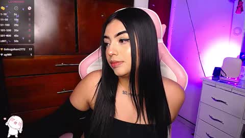 Eva  online show from January 4, 11:48 pm