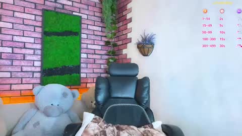 Snapshot of eva_starxxxxx chatting on March 9, 9:46 pm Eva online show from March 9, 9:46 pm