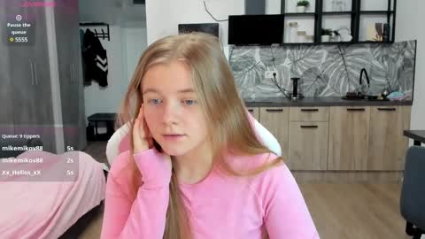 Snapshot of eva_tomiok chatting on December 22, 11:33 am Eva online show from December 22, 11:33 am