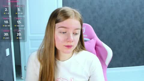 Snapshot of eva_tomiok chatting on February 19, 5:38 am Eva online show from February 19, 5:38 am
