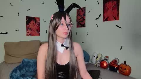 Eva online show from October 30, 5:35 pm