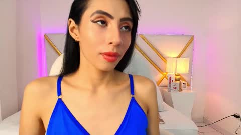 EVA CLOEE online show from September 16, 2:13 am