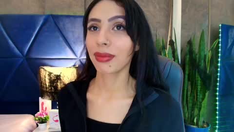 EVA CLOEE online show from October 21, 4:28 am