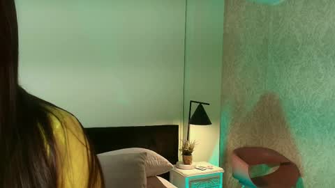 julieth online show from October 15, 1:12 pm