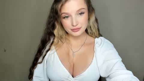 Eva online show from November 1, 1:21 pm