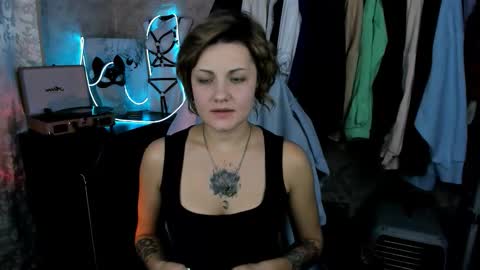 Snapshot of evabrownie chatting on September 18, 6:34 pm Eva Brownie online show from September 18, 6:34 pm