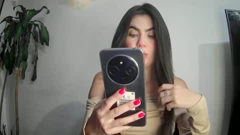 Snapshot of evacollins12 chatting on March 12, 11:12 pm evacollins12 online show from March 12, 11:12 pm