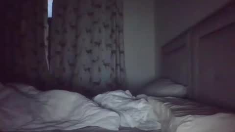 evaglad online show from October 28, 5:08 am