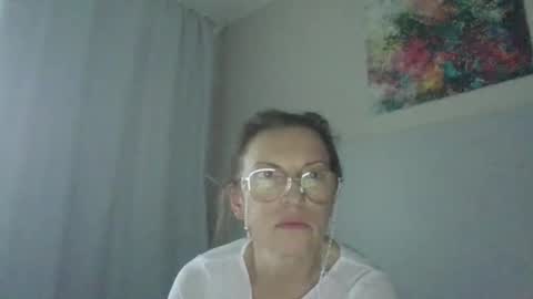 evaglad online show from October 13, 6:04 am