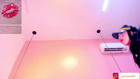 Eva Grace  online show from October 30, 2:12 am