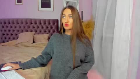 Snapshot of evalaniss chatting on December 3, 8:44 am Eva online show from December 3, 8:44 am