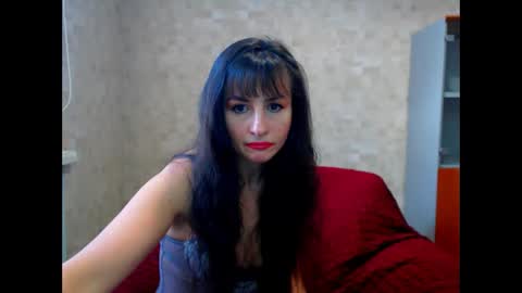 EvaLive online show from December 17, 8:43 am