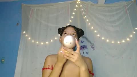 Snapshot of evaluna_horny_ chatting on December 22, 2:49 am evaluna horny online show from December 22, 2:49 am