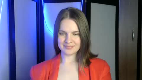 evamoon7 online show from May 13, 3:00 pm