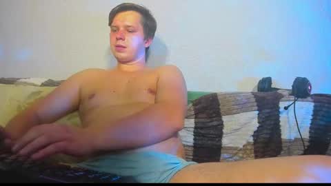 evan_boomer online show from October 1, 3:22 pm