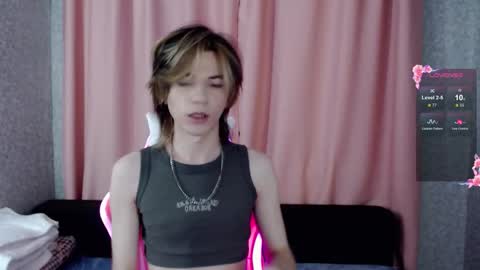 evan_reinhart online show from October 8, 10:05 pm